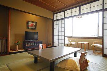 Choraku Ryokan Kobe Eksteriør billede