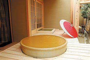 Choraku Ryokan Kobe Eksteriør billede